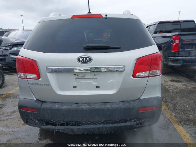 12553642 :رقم المزاد ، 5XYKT3A64DG373479 vin ، 2013 Kia Sorento Lx مزاد بيع