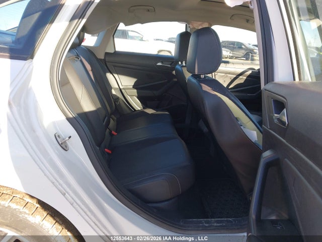 3VWE57BU2MM029399 Volkswagen Jetta Highline