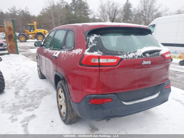 1C4PJLAB8FW737496 Jeep Cherokee