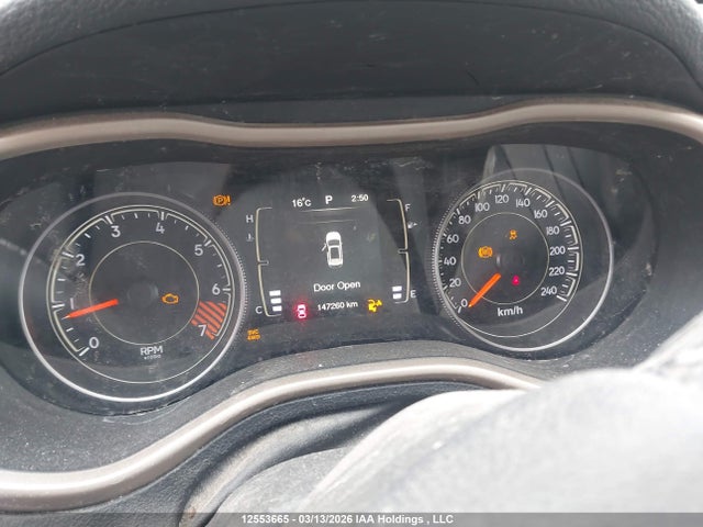 2015 Jeep Cherokee Sport მანქანა იყიდება აუქციონზე, vin: 1C4PJMAB4FW601033, აუქციონის ნომერი: 12553665