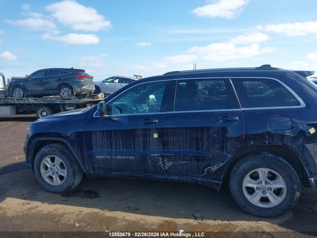 1C4RJFAG1HC746566 Jeep Grand Cherokee Laredo