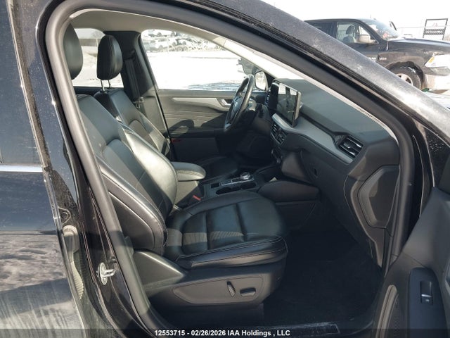1FMCU9JA8RUB22409 Ford Escape Platinum