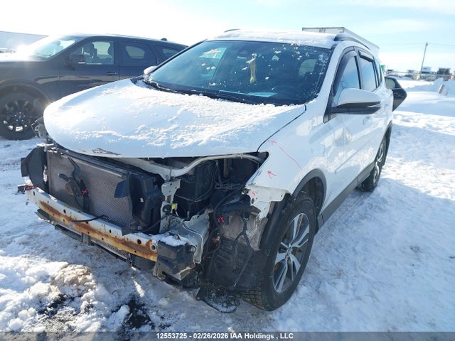 12553725 :رقم المزاد ، 2T3RFREV3HW630231 vin ، 2017 Toyota Rav4 Xle مزاد بيع