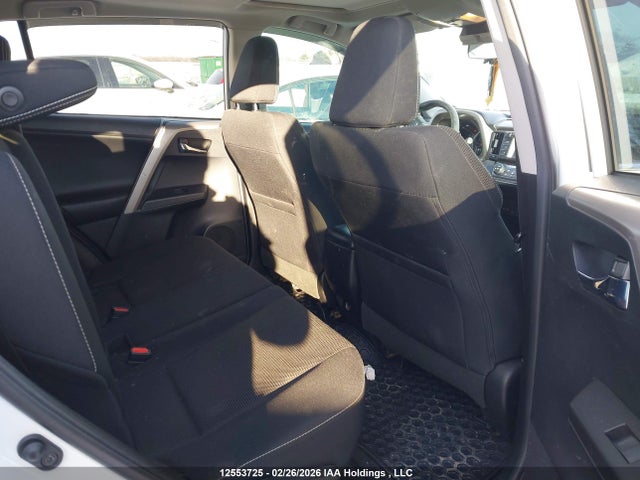 12553725 :رقم المزاد ، 2T3RFREV3HW630231 vin ، 2017 Toyota Rav4 Xle مزاد بيع