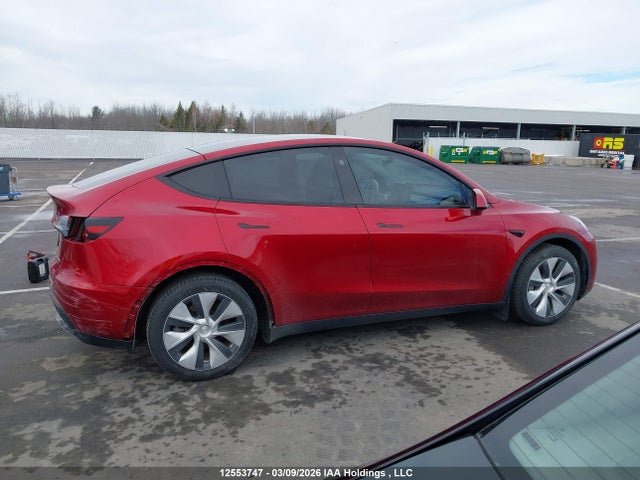 2024 Tesla Model Y მანქანა იყიდება აუქციონზე, vin: 7SAYGDEE8RF043206, აუქციონის ნომერი: 12553747