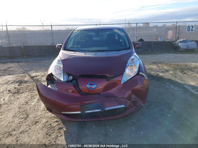 1N4BZ0CP4HC304553 Nissan Leaf S/sv/sl