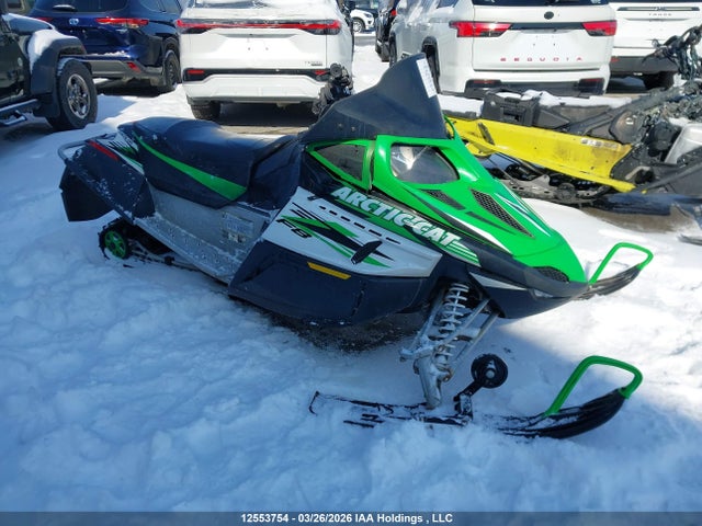 12553754 :رقم المزاد ، 4UF09SNW59T114899 vin ، 2009 Arctic Cat  مزاد بيع