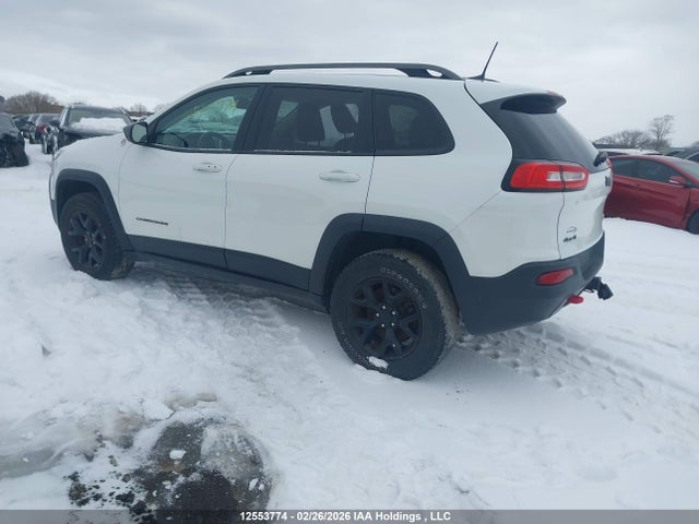 Продажа на аукционе авто 2017 Jeep Cherokee Trailhawk, vin: 1C4PJMBS9HW555149, номер лота: 12553774
