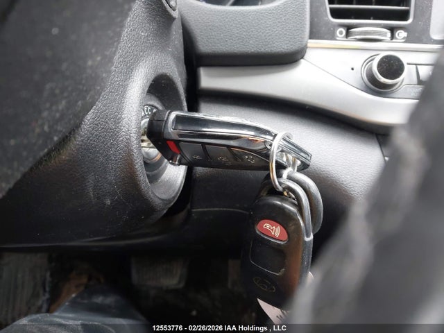 KMHD84LF9HU309127 Hyundai ELANTRA GL