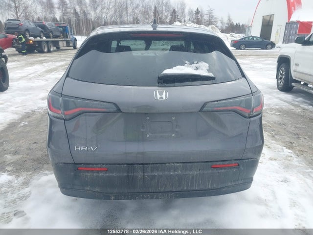 3CZRZ2H30PM107381 Honda HR-V LX