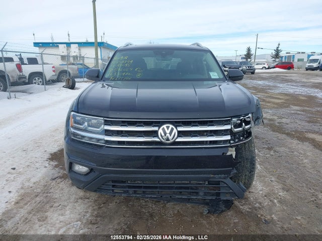 12553794 :رقم المزاد ، 1V2TR2CAXJC596669 vin ، 2018 Volkswagen Atlas Execline مزاد بيع