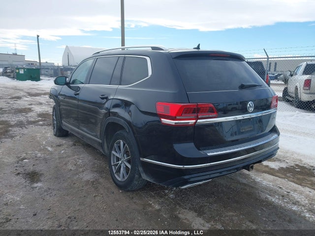 12553794 :رقم المزاد ، 1V2TR2CAXJC596669 vin ، 2018 Volkswagen Atlas Execline مزاد بيع