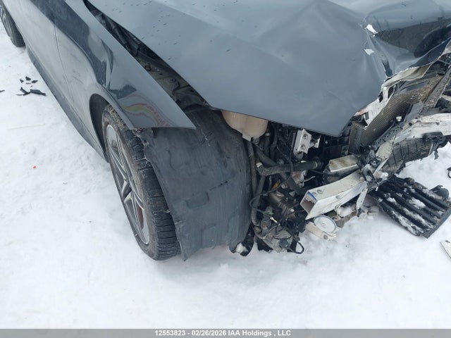 W1KAF4HB1NR009797 Mercedes-Benz C 300 4matic