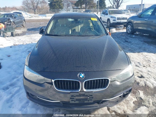 2016 Bmw 320 Xi მანქანა იყიდება აუქციონზე, vin: WBA8E5G50GNU21200, აუქციონის ნომერი: 12553868