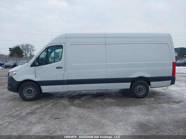 Mercedes-Benz Sprinter 2500 2022 W1Y4DCHY8NP448787 Image 14