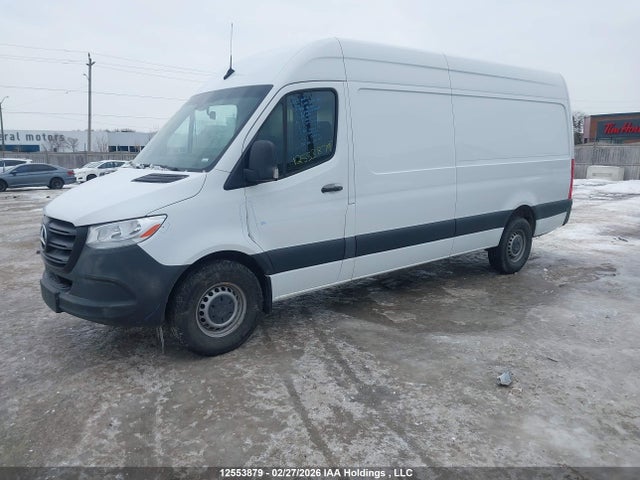 Mercedes-Benz Sprinter 2500 2022 W1Y4DCHY8NP448787 Image 2