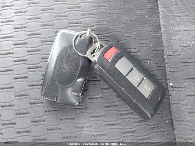 JA4JZ3AX6EZ602907 Mitsubishi Outlander Se