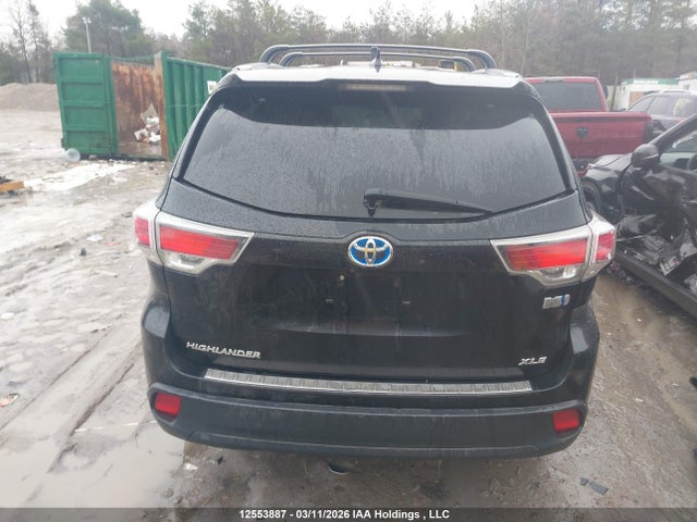 5TDJCRFH3GS015693 Toyota Highlander Hybrid Xle