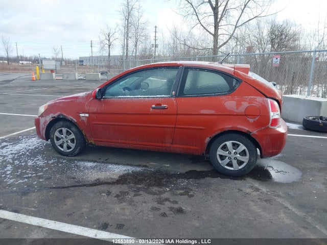 2009 Hyundai Accent Gl/gl Sport/l მანქანა იყიდება აუქციონზე, vin: KMHCN35CX9U107481, აუქციონის ნომერი: 12553890