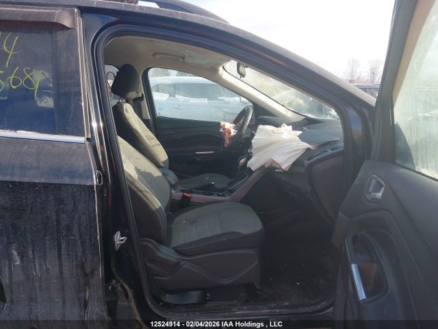 1FMCU0GX4EUA55681 Ford ESCAPE SE