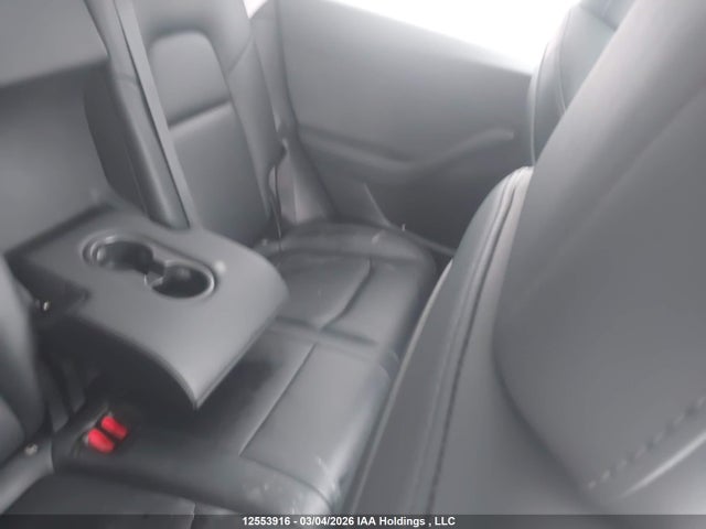 7SAYGDEF9NF573977 Tesla Model Y Performance