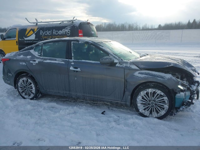 1N4BL4FW9RN414211 Nissan Altima Platinum