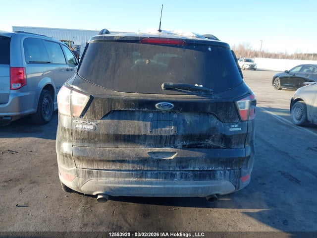 1FMCU0GD6HUD13211 Ford ESCAPE SE