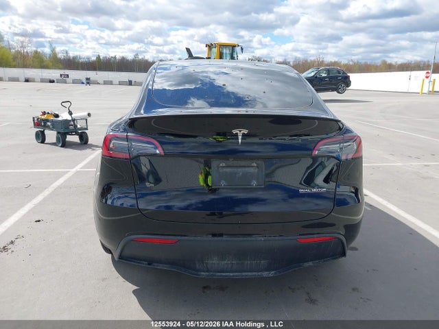7SAYGDEF3NF563736 Tesla Model Y Performance