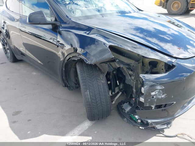 7SAYGDEF3NF563736 Tesla Model Y Performance