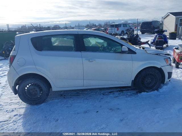 1G1JE6SB4G4118622 Chevrolet SONIC LTZ