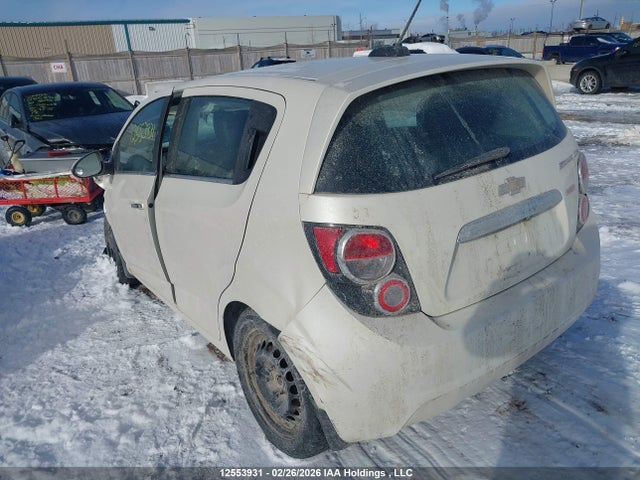 1G1JE6SB4G4118622 Chevrolet SONIC LTZ
