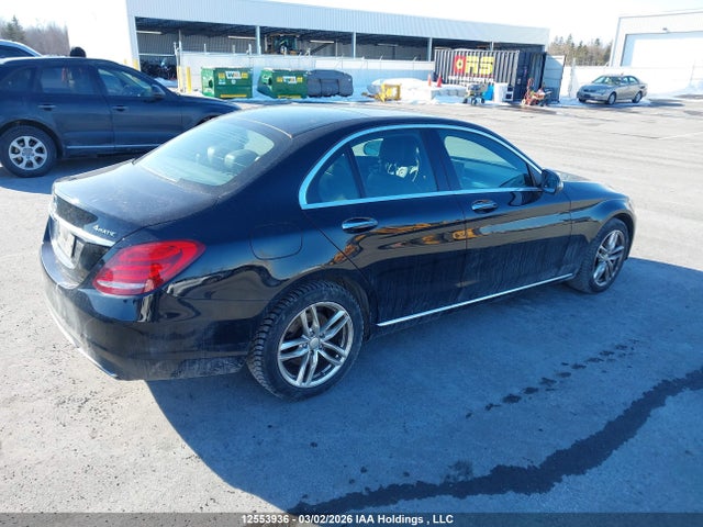 55SWF4KB9JU275561 Mercedes-Benz C 300 4matic
