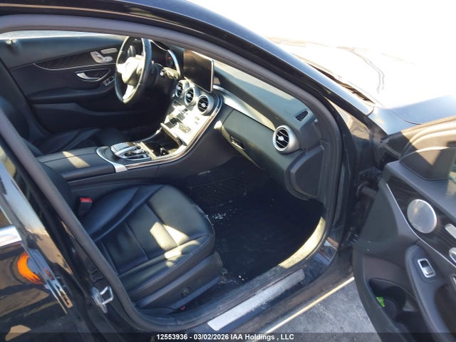55SWF4KB9JU275561 Mercedes-Benz C 300 4matic