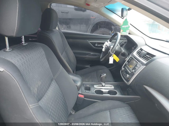 Продаж на аукціоні авто 2016 Nissan Altima, vin: 1N4AL3AP3GN319453, номер лоту: 12553937