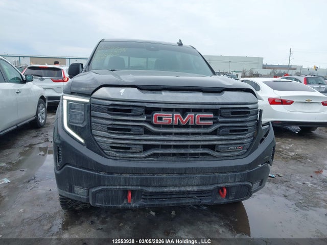 1GTUUEET3NZ613917 GMC Sierra 1500 At4