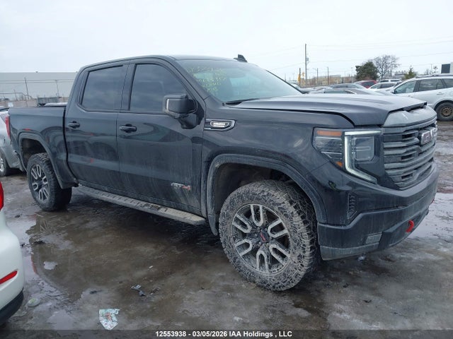 1GTUUEET3NZ613917 GMC Sierra 1500 At4