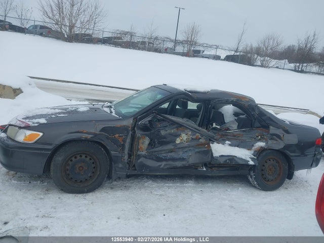 12553940 :رقم المزاد ، JT2BG22K310547479 vin ، 2001 Toyota Camry Ce/le/xle مزاد بيع