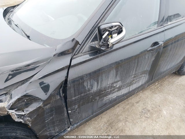 12553943 :رقم المزاد ، WBA8D9C58JA013462 vin ، 2018 Bmw 330i Xdrive مزاد بيع