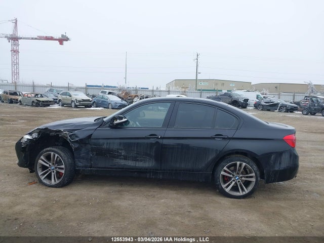 12553943 :رقم المزاد ، WBA8D9C58JA013462 vin ، 2018 Bmw 330i Xdrive مزاد بيع