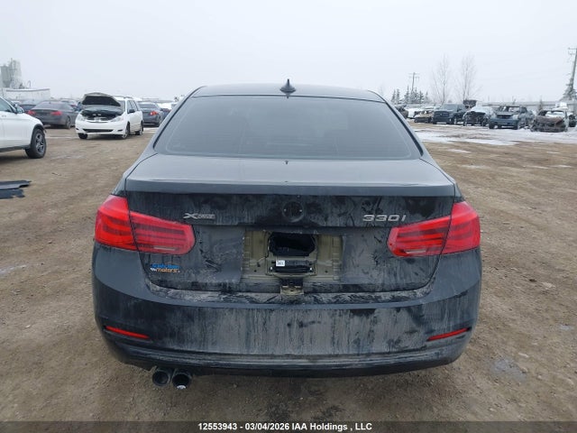 12553943 :رقم المزاد ، WBA8D9C58JA013462 vin ، 2018 Bmw 330i Xdrive مزاد بيع