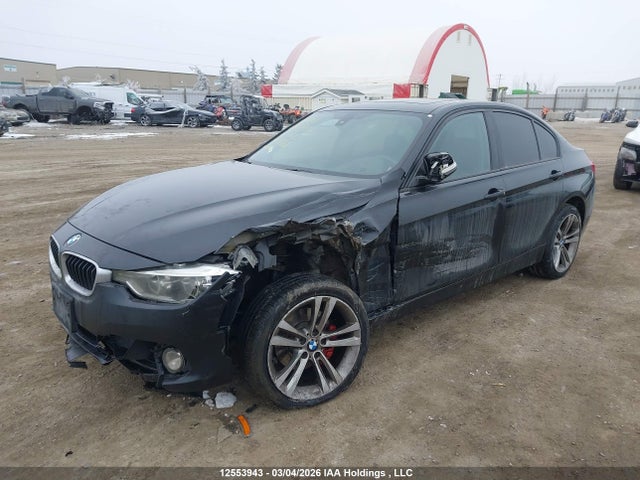 12553943 :رقم المزاد ، WBA8D9C58JA013462 vin ، 2018 Bmw 330i Xdrive مزاد بيع