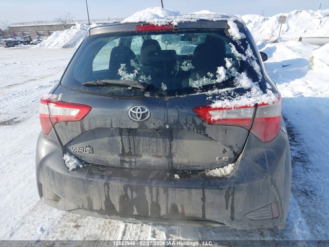 12553946 :رقم المزاد ، VNKKTUD34JA087951 vin ، 2018 Toyota Yaris مزاد بيع