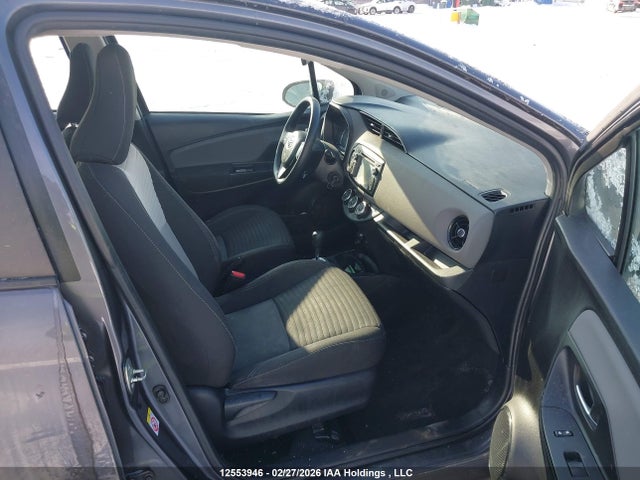 12553946 :رقم المزاد ، VNKKTUD34JA087951 vin ، 2018 Toyota Yaris مزاد بيع