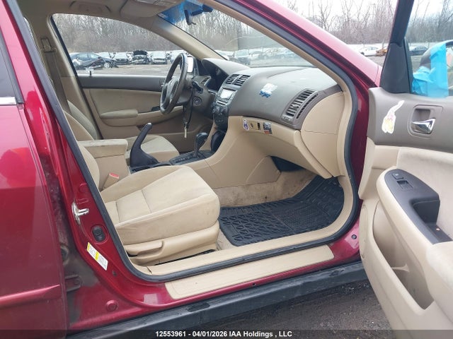 12553961 :رقم المزاد ، 1HGCM56356A804041 vin ، 2006 Honda Accord Se مزاد بيع