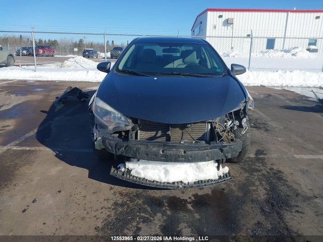 12553965 :رقم المزاد ، 2T1BURHE6FC289658 vin ، 2015 Toyota Corolla Le مزاد بيع