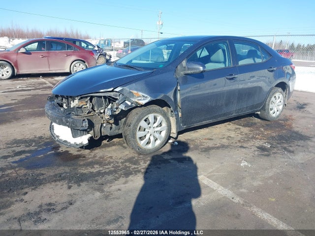 12553965 :رقم المزاد ، 2T1BURHE6FC289658 vin ، 2015 Toyota Corolla Le مزاد بيع