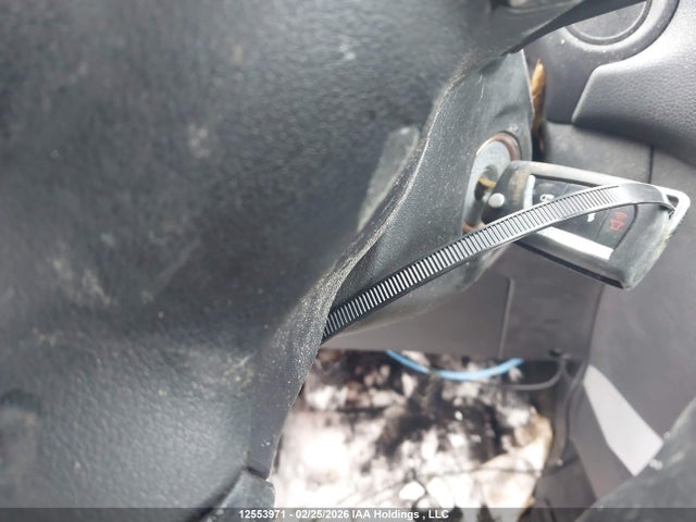 12553971 :رقم المزاد ، 4A4AH3AU1DE601869 vin ، 2013 Mitsubishi Rvr Se مزاد بيع