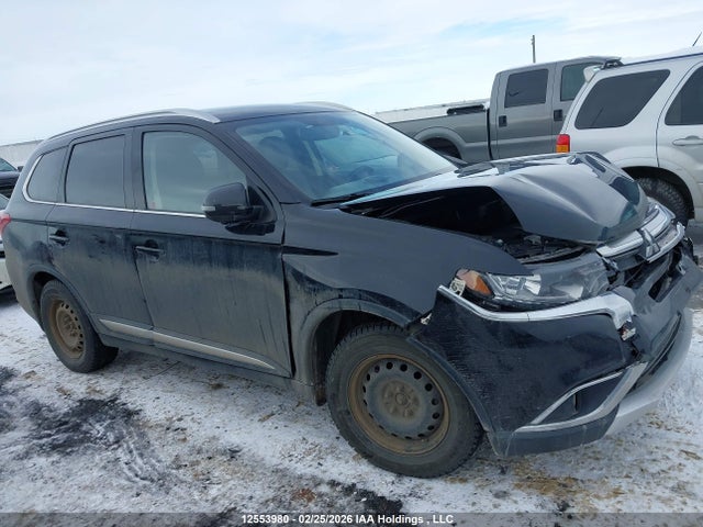 2018 Mitsubishi Outlander Es მანქანა იყიდება აუქციონზე, vin: JA4AZ2A30JZ611362, აუქციონის ნომერი: 12553980