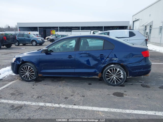 12553993 :رقم المزاد ، 3VW2K7AJ6BM073602 vin ، 2011 Volkswagen Jetta 2.0l Trendline/2.0l Trendline+ مزاد بيع