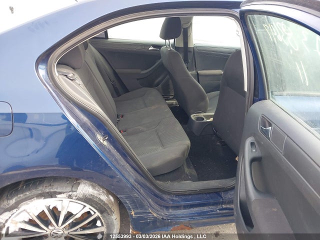 12553993 :رقم المزاد ، 3VW2K7AJ6BM073602 vin ، 2011 Volkswagen Jetta 2.0l Trendline/2.0l Trendline+ مزاد بيع